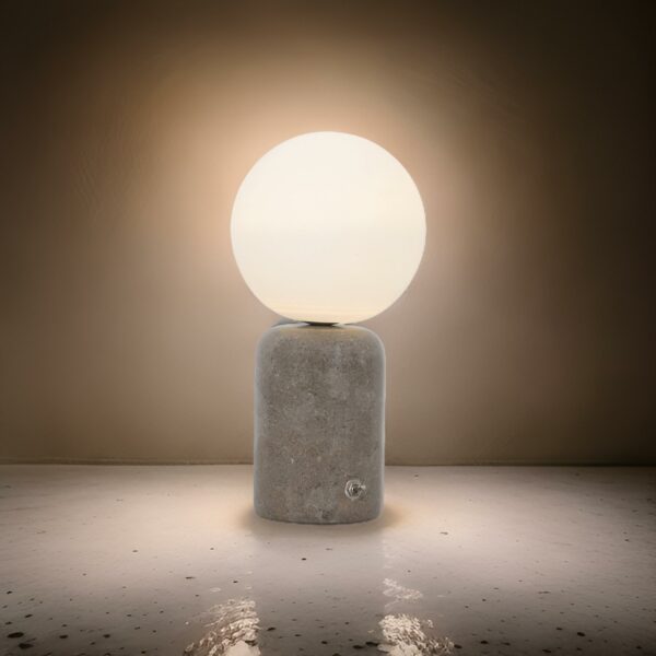 The Nuuk Table Lamp | Triesta Grey | Cordless - Rechargable