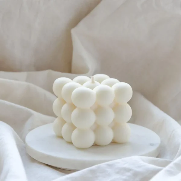 Bubble Whisper candle (White)