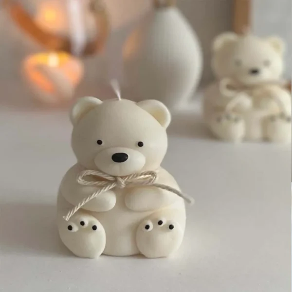 Cuddly Bear Delight candle