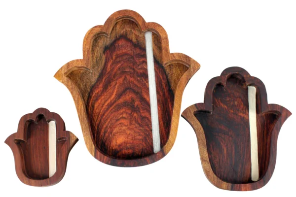 Cultural Blend: Kaf Fatma Wooden Plates Set with Epoxy